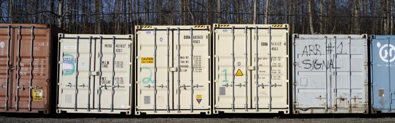 _IGP0198 JPG Shipping Containers Cropped-2 Pano 7_5x24 P2000.jpg