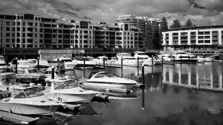 Marina-Glenelg-Mono_X1d-45P_GetDPI.jpg