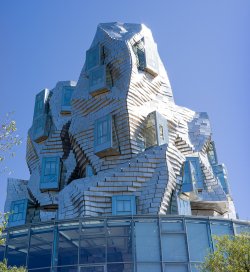 Frank Gehry - Luma.jpg