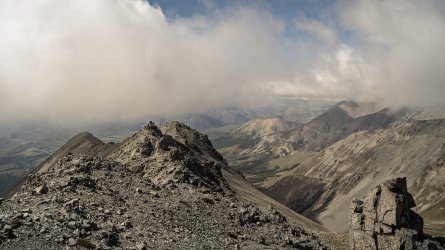 Craigieburn Range above Cheeseman Skifield.jpg