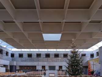 Konzilsgedächtniskirche 260104_B0017100_HBC_denoised_d.jpg