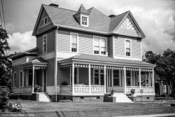 Front Porch Historic District Downtown Newnan M2 2025 6x9 FINAL.jpeg